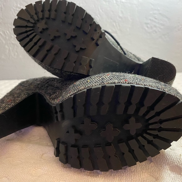 BLOWFISH Blowfish Womens Herringbone Platform Booties - Picture 13 of 16